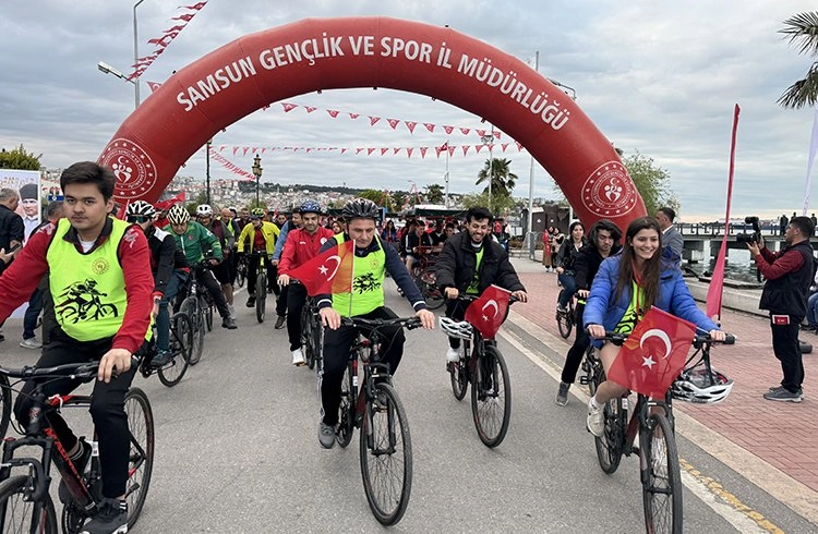 Samsun'da bisiklet turu düzenlendi Görseli