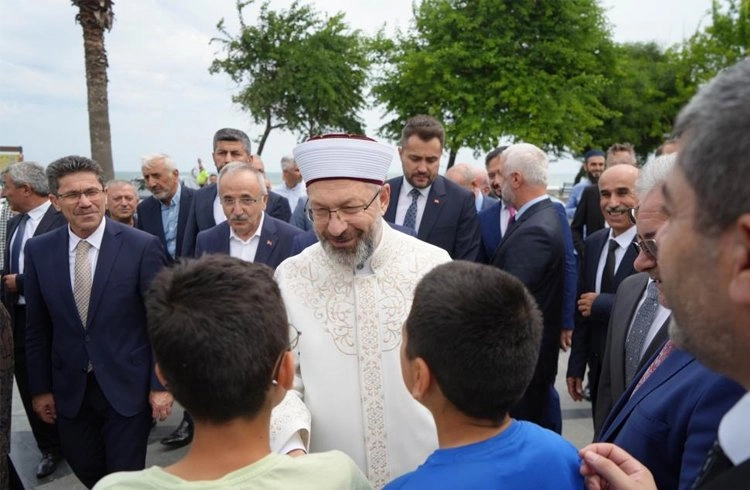 Diyanet İşleri Başkanı Erbaş: "Dünyanın İslam'ın ve Kur'an'ın merhametine ihtiyacı var" Görseli