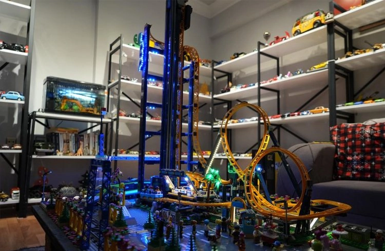 2 milyon TL değerindeki Lego ve model araç koleksiyonu Görseli