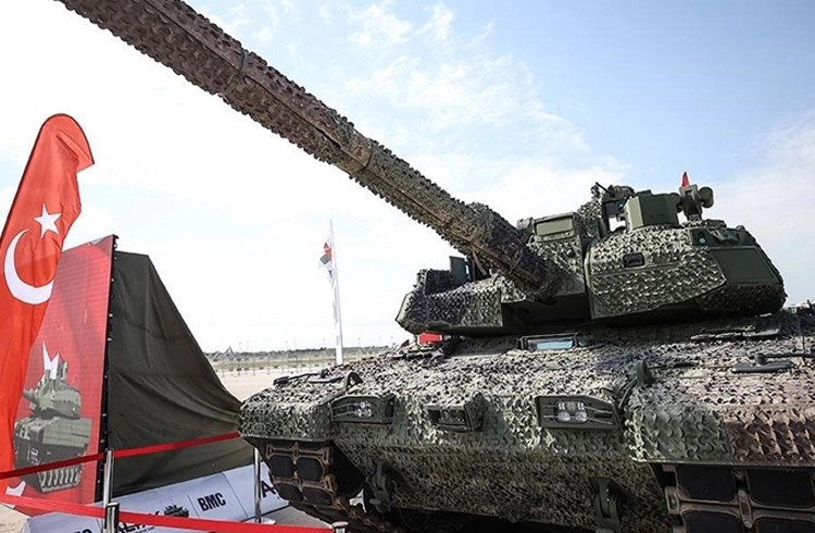 Yeni Altay tankı 6 bin soruya yanıt verecek Görseli