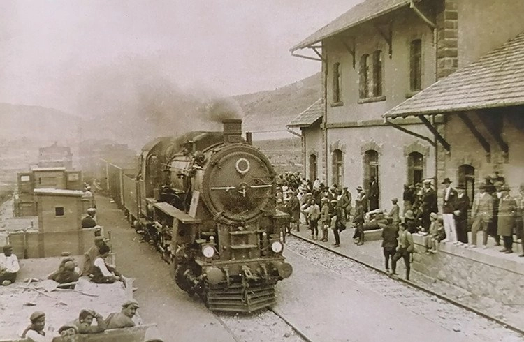 Karadeniz’den Anadolu’ya açılan 91 yıllık demir yolu hattı Görseli