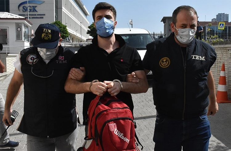 FETÖ'nün 'mahrem askeri yapılanmasına' operasyon : 7 gözaltına Görseli