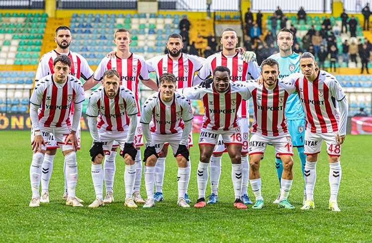 Yılport Samsunspor deplasmanda İstanbulspor ile 1-1 berabere kaldı Görseli