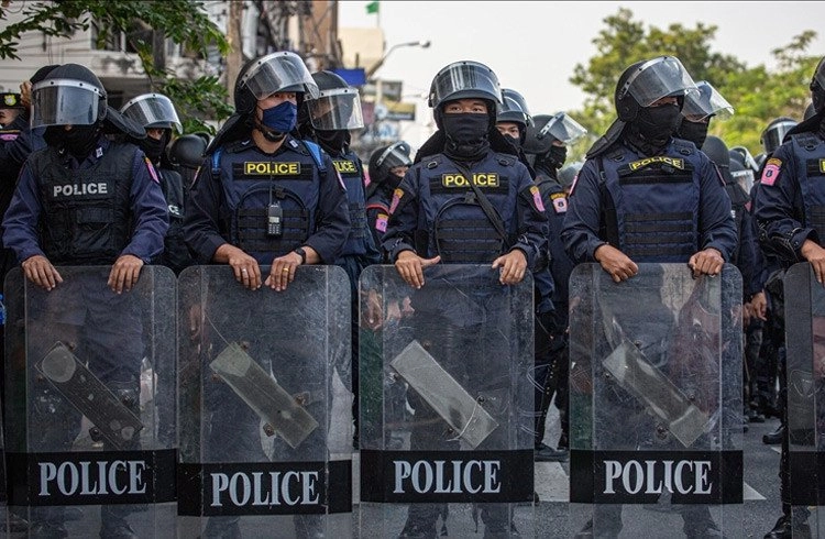 Tayland'da silahlı saldırı: Çoğu çocuk 35 kişi öldü Görseli