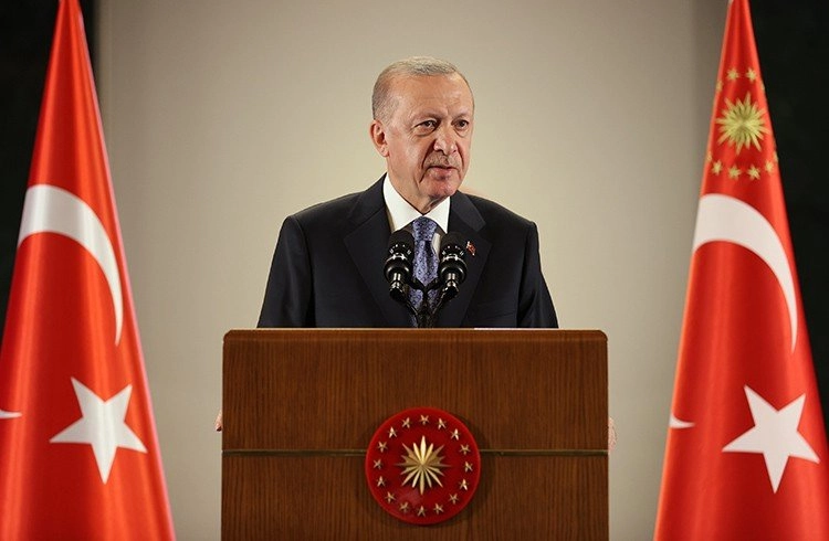 Cumhurbaşkanı Erdoğan: Türkiye, ekonomik tehditlere pabuç bırakmaz Görseli
