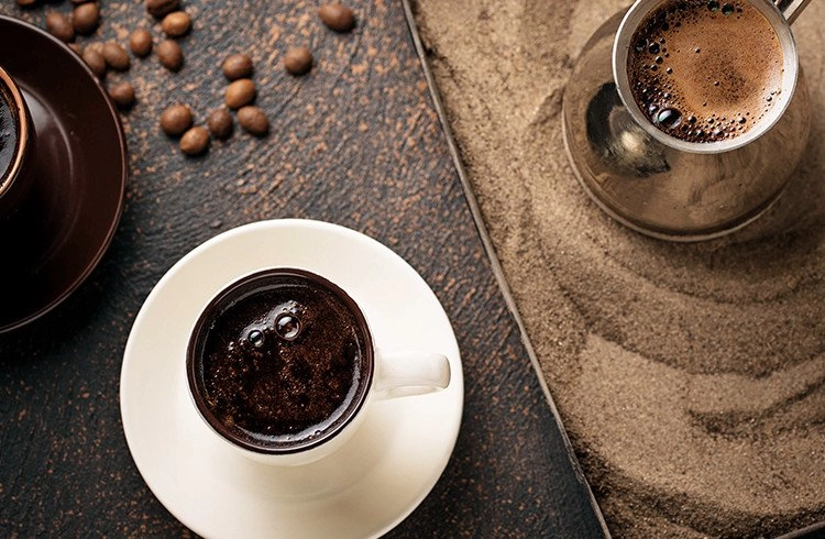 Kahve İçenler Daha Mı Uzun Yaşıyor? Görseli