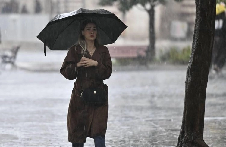 14 kente sarı uyarı: Sağanak ve fırtına bekleniyor Görseli