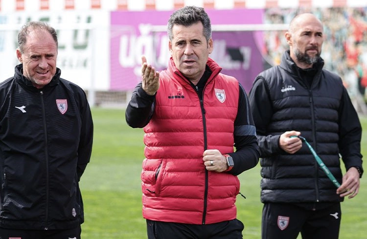 Samsunspor'da Teknik Direktör Hüseyin Eroğlu, "Zirvede kalacağız" Görseli