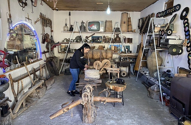 530 eski eşyayı bir araya getirip ‘köy müzesi’ kurdular Görseli
