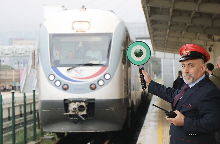 Samsun-Sivas yolcu treni seferleri 8 yıl aradan sonra tekrar başladı Görseli
