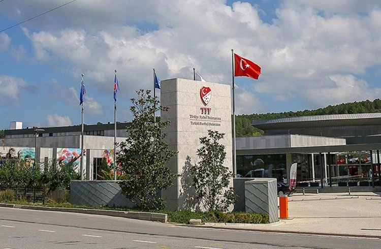 Türkiye Futbol Federasyonu sağduyu ve itidal çağrısı yaptı Görseli