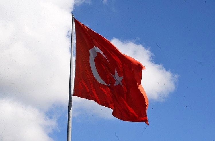 Dalgalanan en büyük Türk Bayrağı Samsun'da Görseli