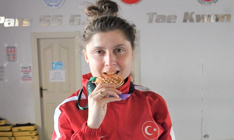 Olimpiyat şampiyonu Merve Yazıcı, "Tekvando benim hayatım" Görseli