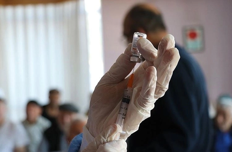 Kovid-19 aşısı yapılan kişi sayısı 1 milyonu geçti Görseli