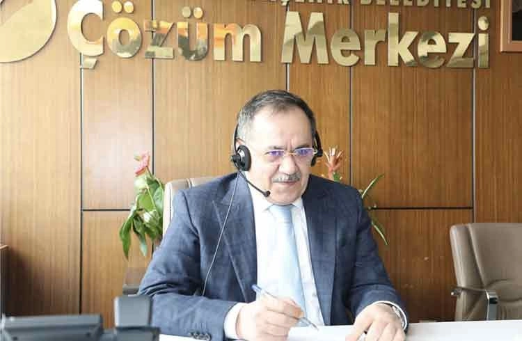 Başkan Demir, Çözüm Merkezi'nde çağrıları yanıtladı Görseli