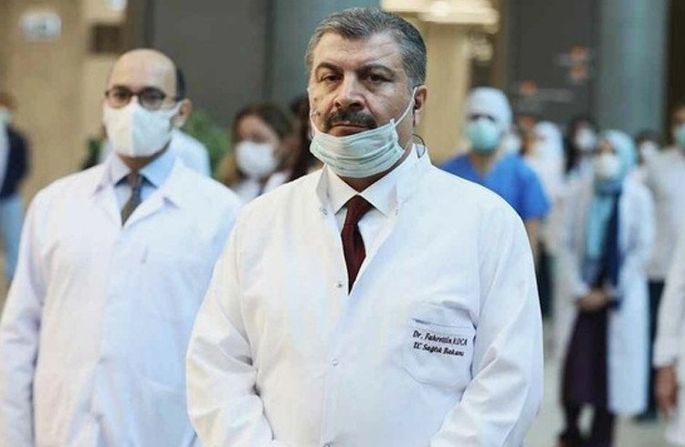 Fahrettin Koca: 81 bin sağlık personeli kadroya geçti Görseli