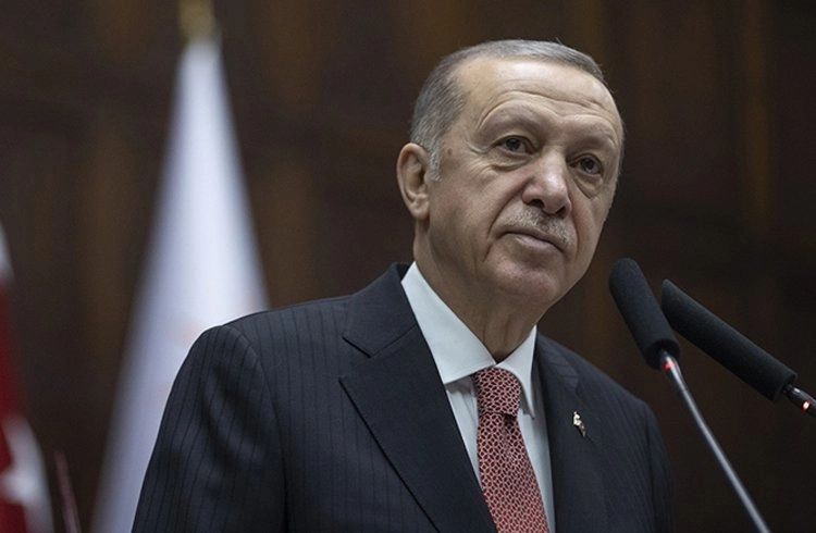 Cumhurbaşkanı Erdoğan, "İsrail'e gitme projemiz vardı, iptal, gitmeyeceğiz." İfadelerini kullandı. Görseli