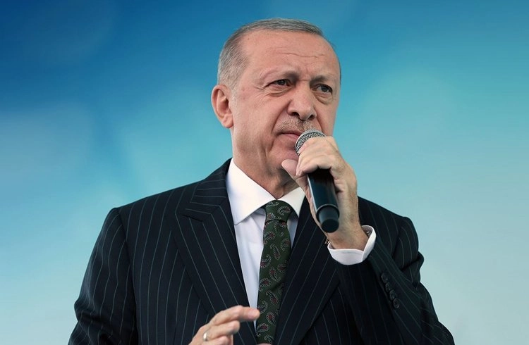 Cumhurbaşkanı Erdoğan: Yeni anayasayı milletimize kazandırana kadar çalışmayı, mücadeleyi asla bırakmayacağız Görseli