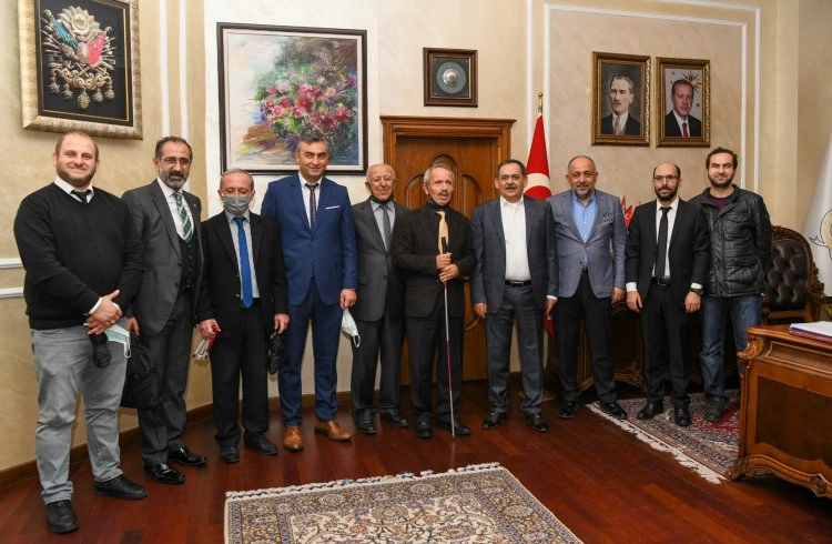 Başkan Mustafa Demir'e milli ziyaret... Görseli