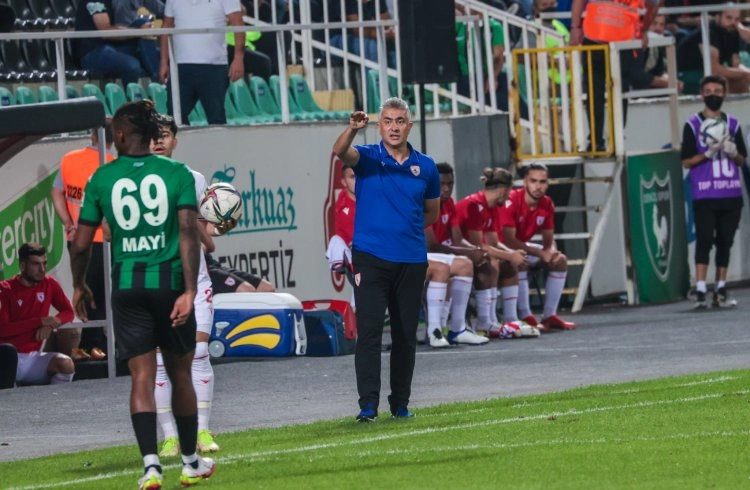 Samsunspor'da Teknik Direktör Altıparmak: 'Hedefimiz şampiyonluk' Görseli