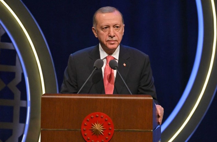 Cumhurbaşkanı Erdoğan, Anadolu Ajansının 104. yılını kutladı Görseli
