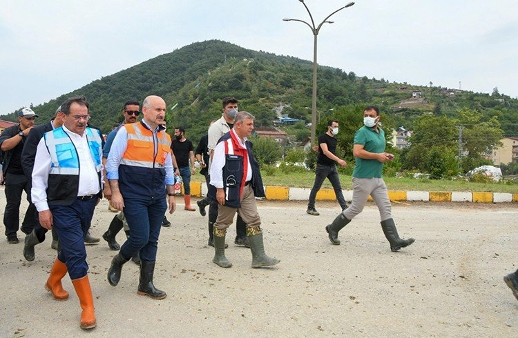 Samsun Büyükşehir Belediyesi’nden sel bölgelerine destek Görseli